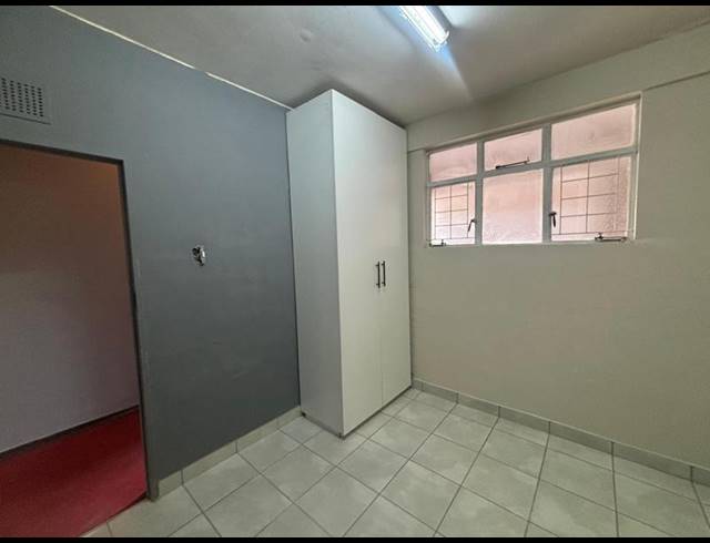 1 BEDROOM PROPERTY TO RENT IN DURBAN CBD